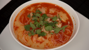 Polievka: Galangal a citrónová tráva = mňamka