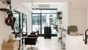 V Hongkongu spojili príjemné s užitočným: Radi by sme aj u nás uvítali podobný salón