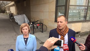 Simona z Čistého dňa pre TV JOJ:  S Kollárom som si písala ja, nezverejnil všetko