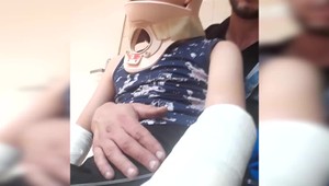 Rodičia autistického chlapčeka, ktorý vypadol z okna školy, zastávajú protichodné názory