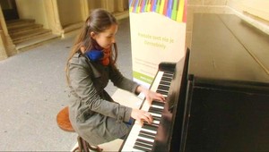 Pouličný klavír má už aj Bratislava