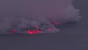 Láva zo sopky na La Palma sa vliala do oceánu. Obavy z toxických plynov sa nepotvrdili