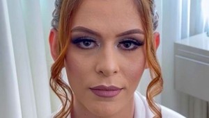 Nevestu hnevali odstávajúce uši, pomohla jej kaderníčka: Neuveríte, čo vymyslela!