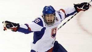 Päť Slovákov draftovali, najvyššie Pánika a Tatara