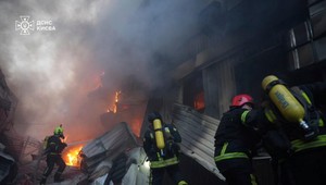 1139. deň na Ukrajine: Útok zabil 20 ľudí, medzi nimi aj deväť detí. Ukrajina držala štátny smútok