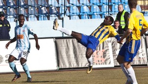 Deti umlčali hulvátov na futbalových tribúnach