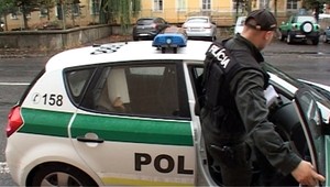 Policajti chytili zlodejov za pár minút. Išli práve okolo