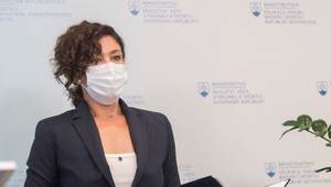 Ďuriš Nicholsonová pracuje na politickom projekte: Prianie sa stáva otcom myšlienky, reaguje Koziak