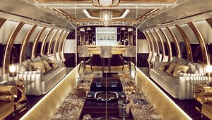 Britská dizajnérka luxusných interiérov si na mušku vzala lietadlo: Vytvorila lietajúci kaštieľ