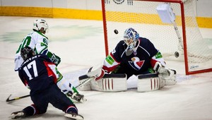 KHL: Geniálne nájazdy Vondrku zložili na kolená Ufu