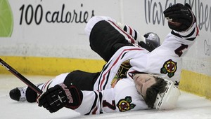 Rada guvernérov NHL schválila pravidlo zakazujúce údery na hlavu