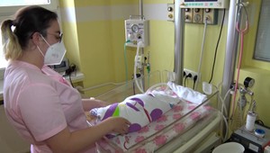 Hniezda záchrany sú rizikové, slovenské nemocnice ponúkajú aj utajený pôrod