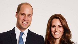 William a Kate sa s deťmi fotili na vianočný pozdrav