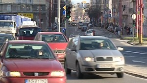 Stopovať sa dá aj cez web