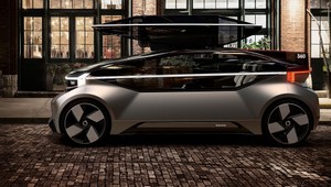 Volvo 360c: Auto, v ktorom môžete pracovať aj spať a ono pritom samo pôjde