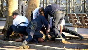 V Cannes sa strieľalo, muž mal pripravený granát