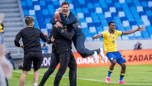 Titulová matematika: Čo stačí Slovanu a čo potrebuje DAC?