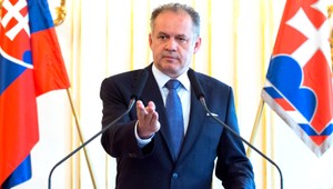 Kiska podporil Ficov plán nemeniť dane