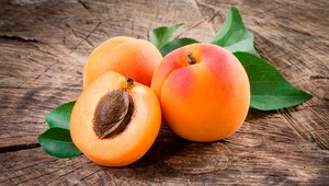 „Lieky“ na rakovinu, ktoré NEFUNGUJÚ: Vitamín C, esenciálne oleje, ani klystíry