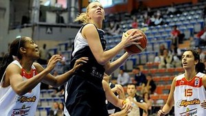 Španielky nám v poslednom zápase v skupine dali dobrú lekciu z obrany