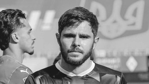 Nečakaná smrť futbalistu (†25). Naši susedia oplakávajú šikovného krídelníka