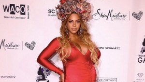 Tehotná Beyoncé si nedá pokoj. Z párty rovno na basketbal!