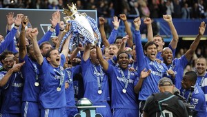 Londýnčania útočia na double, Ancelotti triumfoval hneď v premiérovej sezóne