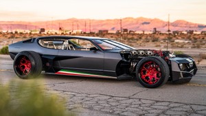 Nič drsnejšie ako hot-rod Lamborghini Espada už dnes neuvidíte