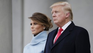 Melania Trump nezvláda úlohu prvej dámy. TOTO sú jej prešľapy