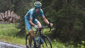 Sagan vie, čo robí. Nibali si zlomil kľúčne kosti, Porte lopatku