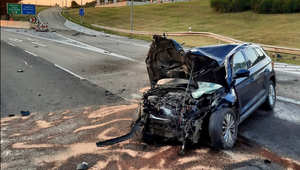 Tragická dopravná nehoda. Vodič prešiel na diaľnici do protismeru, náraz neprežil