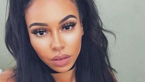 Krásna plus-size modelka si nevie nájsť chlapa: Keď odhalí svoje telo, každý utečie