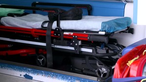 Záchranár mal obťažovať študentku: Tvrdí, že ju obchytkával a posielal jej fotky svojho prirodzenia