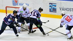 Bližňák zrazil v predĺžení Novgorod na kolená