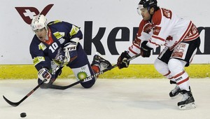 Mannheim zdolal Výber Kanady 5:2, Minsk deklasoval Karlove Vary, Lintner trikrát prihrával