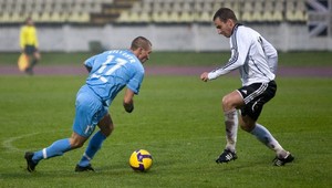 Cez víkend na štadiónoch minúta ticha, Slovan v derby aj s fanúšikmi