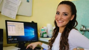 Krásna Monika, ktorá testuje ľudí na koronavírus, opísala svoj deň: Jej úprimné slová dojali celé Slovensko