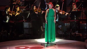 Operná diva Kučerová dojčí obidve deti