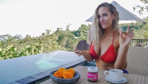 Modelku zabila fľaša na šľahačku. Explodovala