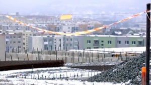 Poslanec staval načierno. Hrozí mu mastná pokuta, ale mandátu sa nevzdá