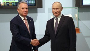 Vyslanec Bieleho domu sa stretol s Putinom. Trump je už frustrovaný z mierových rokovaní