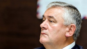 Slota o obvineniach: Nerobte zo mňa monštrum, dievčatá som neopíjal