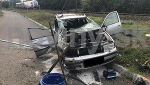 Pri obci Lužianky sa zrazil vlak s autom, vodič vošiel na priecestie
