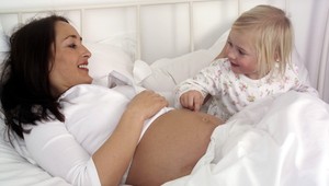 Priveľa kávy zvyšuje riziko potratu