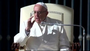 Hrozí, že počas návštevy pápeža bude nedostatok dobrovoľníkov? Aktuálne chýbajú tisícky