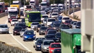 Vodiči, ktorí sa chystáte do Chorvátska, obrnte sa trpezlivosťou. Čaká nás najvyťaženejší víkend na cestách