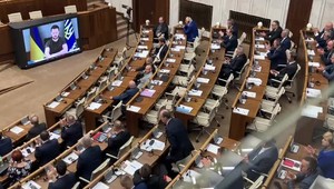 Odišli ako krysy, reaguje OĽaNO na odchod poslancov počas príhovoru Zelenského