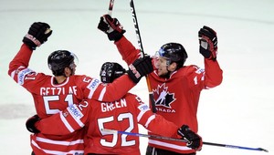 Kanada na MS proti Slovákom s Heatleym, Doanom a Spezzom