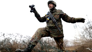 Na Ukrajine padajú granáty, pod paľbou skončila i pôrodnica