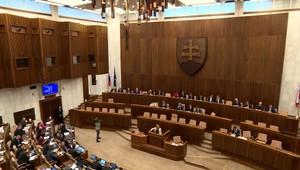 SMK by sa pretlačila do parlamentu, SaS posilňuje